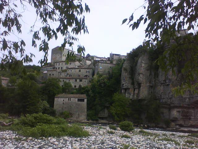 Hotel Le Passage De Vallon Exterior photo